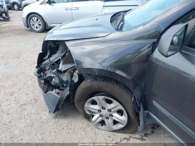 1GNKRFKD8HJ202180 Chevrolet Traverse Ls