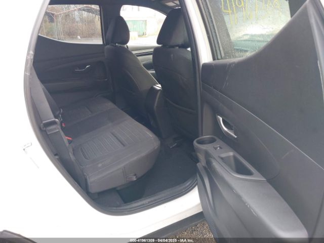 5NTJADAE8RH080829 Hyundai Santa Cruz Se