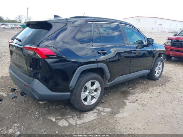 2T3W1RFV8KW001328 Toyota Rav4 Xle