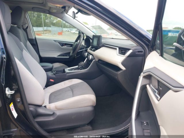 2T3W1RFV8KW001328 Toyota Rav4 Xle