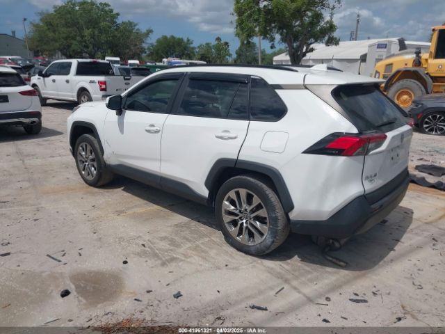 2T3A1RFV5KW069225 Toyota Rav4 Xle Premium