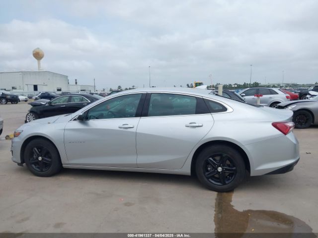 1G1ZD5ST7NF133416 Chevrolet Malibu Fwd Lt