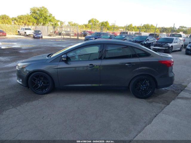 1FADP3F21GL356625 Ford FOCUS SE