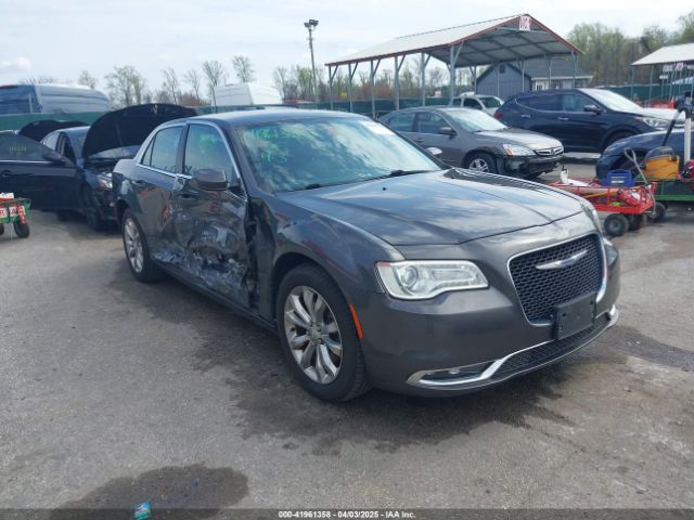 2019 CHRYSLER 300 2C3CCARG3KH581149 Photo 0