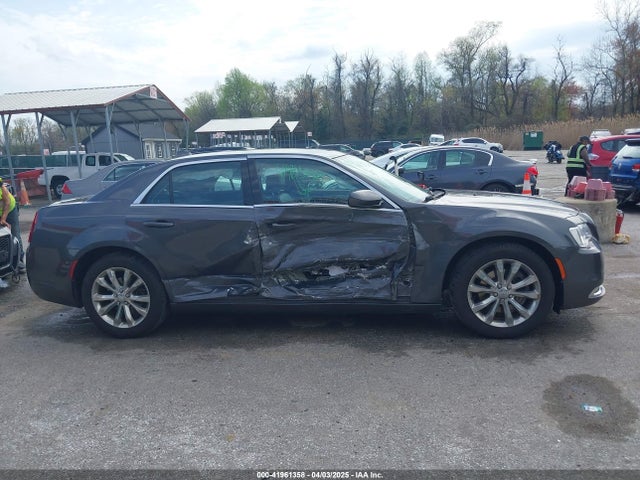 Chrysler 300 Touring Awd 2019 2C3CCARG3KH581149 Image 13