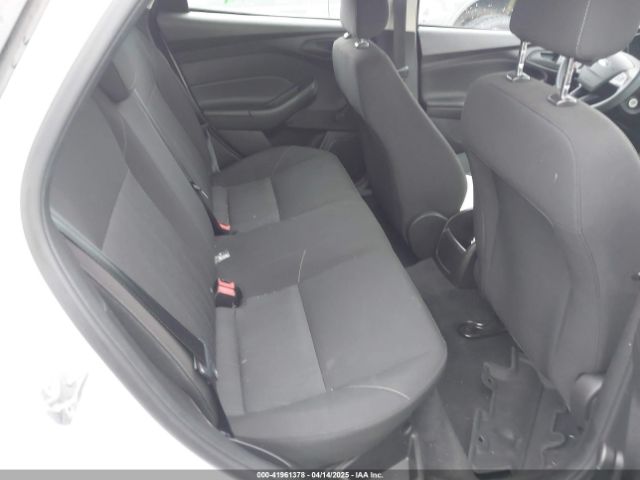 1FADP3E28FL294527 Ford FOCUS S