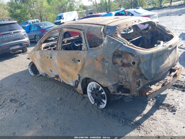 1FADP3K23FL249385 Ford FOCUS SE