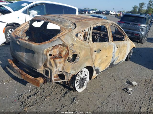 1FADP3K23FL249385 Ford FOCUS SE