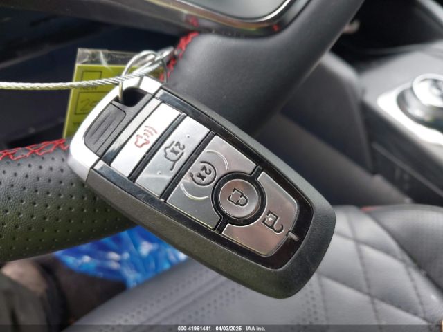1FMCU9PA1RUB11663 Ford Escape St-line Elite