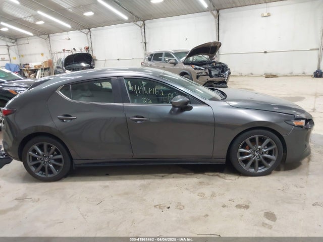 JM1BPAKL4N1513951 Mazda MAZDA3