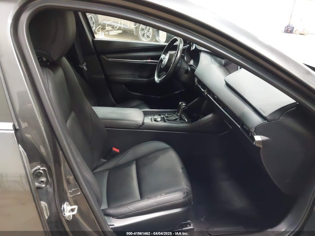 JM1BPAKL4N1513951 Mazda MAZDA3
