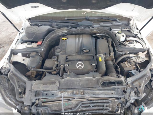 2013 MERCEDES-BENZ C 250 WDDGF4HB8DR247865 Photo 9