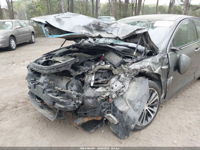 W04GR6SX5J1065109 Buick Regal Sportback Essence