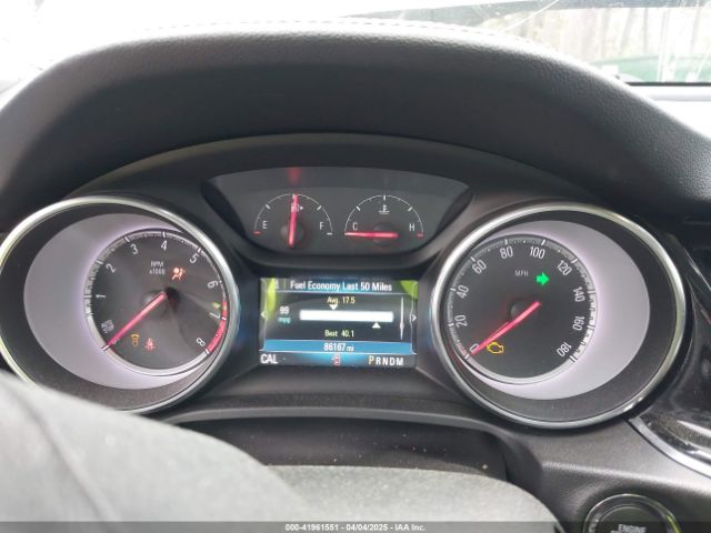 W04GR6SX5J1065109 Buick Regal Sportback Essence