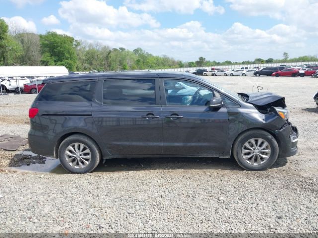 KNDMB5C19M6668315 KIA SEDONA LX