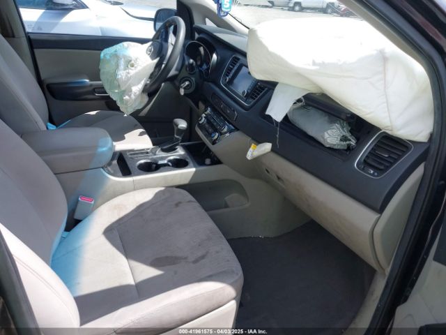 KNDMB5C19M6668315 KIA SEDONA LX
