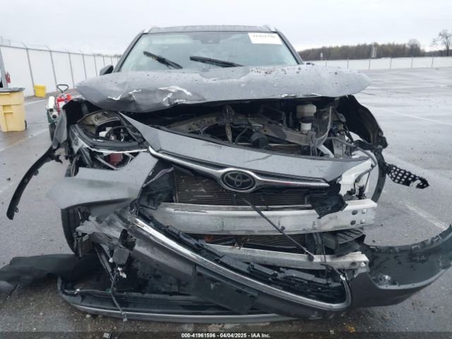 5TDFZRBH7MS106875 Toyota Highlander Platinum