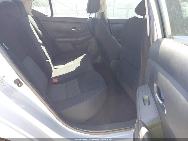 3N1AB8CV5NY247311 Nissan Sentra Sv Xtronic Cvt