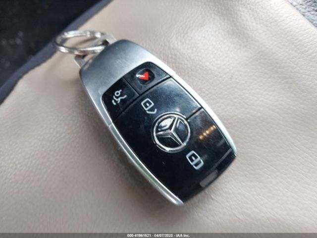 WDDZF4KB6JA302860 Mercedes-Benz E 300 4matic