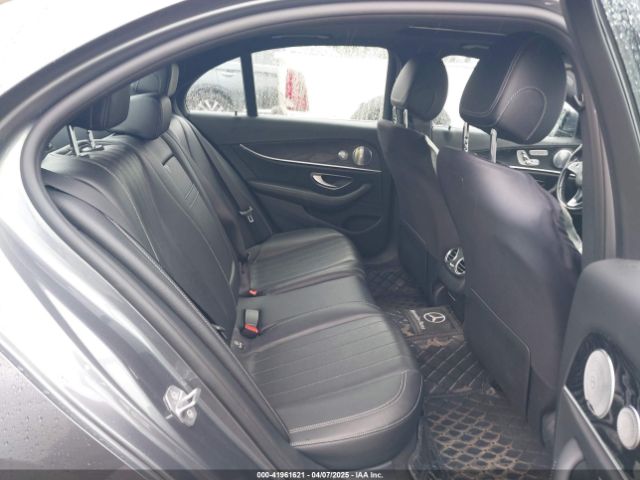 WDDZF4KB6JA302860 Mercedes-Benz E 300 4matic