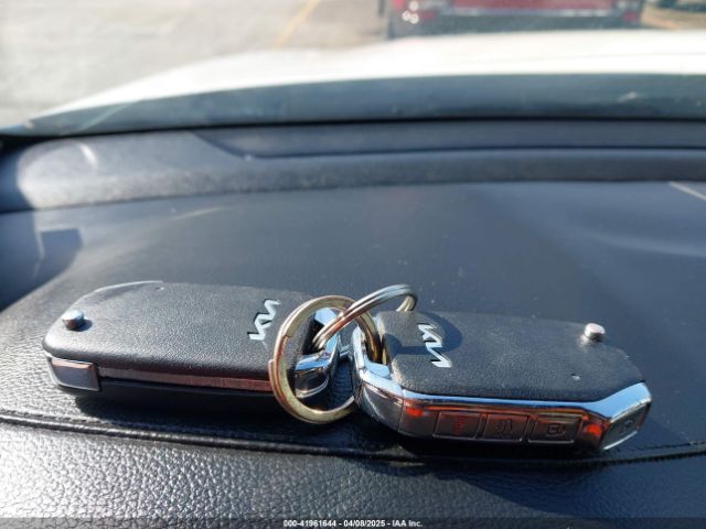 3KPF24AD1RE750850 KIA Forte Lxs