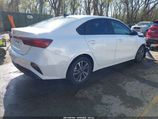 3KPF24AD1RE750850 KIA Forte Lxs