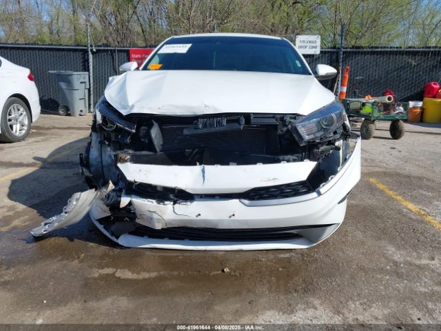 3KPF24AD1RE750850 KIA Forte Lxs