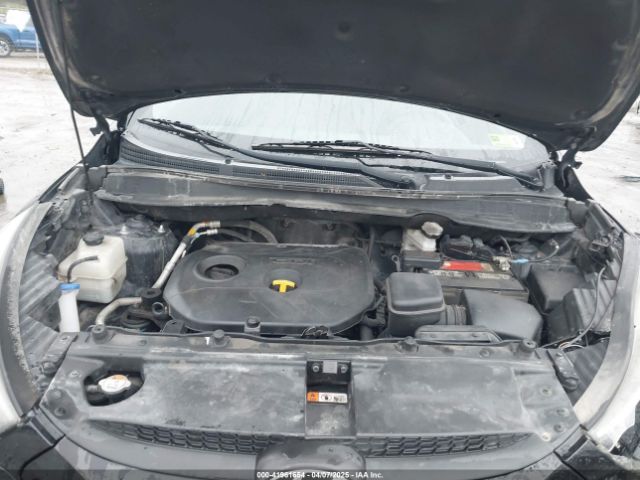 KM8JT3AFXFU017725 Hyundai TUCSON GLS