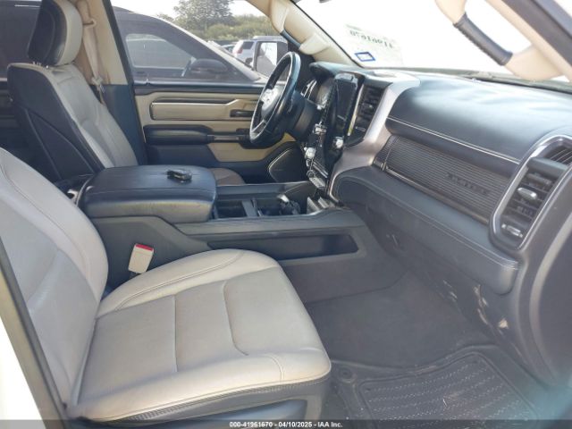 2020 RAM 1500 1C6SRFHT8LN190922 Photo 4