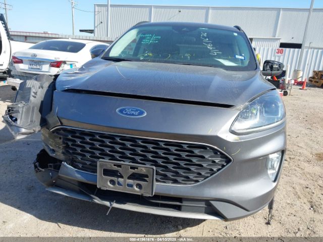 1FMCU0H68MUA09727 Ford ESCAPE SEL