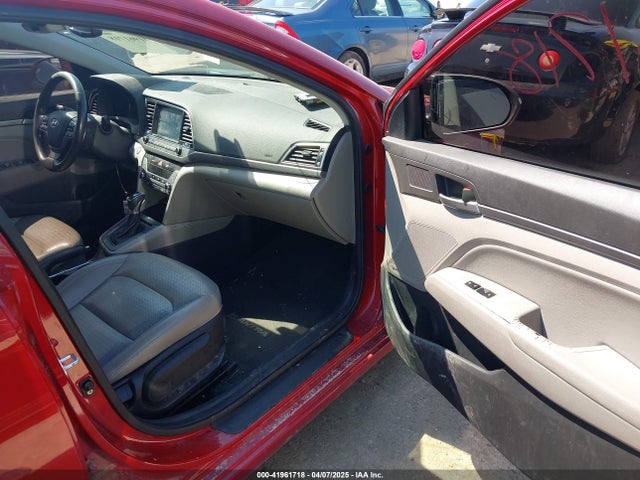 KMHD84LF0HU358572 Hyundai Elantra Limited
