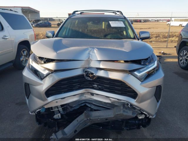 2T3P1RFV3RC436273 Toyota Rav4 Xle