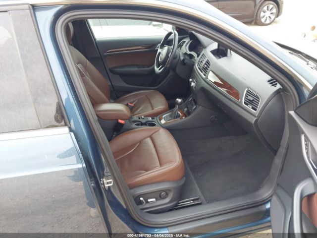 2017 AUDI Q3 WA1JCCFS3HR006432 Photo 4