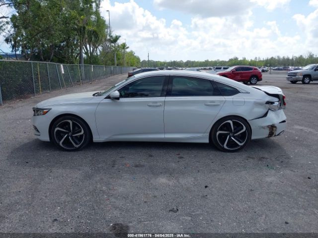 1HGCV1F33KA113896 Honda Accord Sport