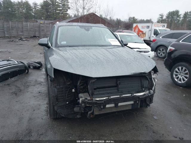 WA1BNAFY8J2087305 Audi Q5 2.0t Premium/2.0t Tech Premium