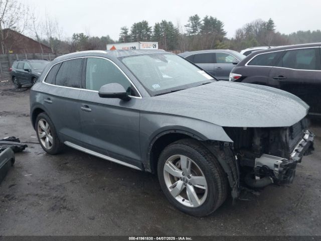 WA1BNAFY8J2087305 Audi Q5 2.0t Premium/2.0t Tech Premium