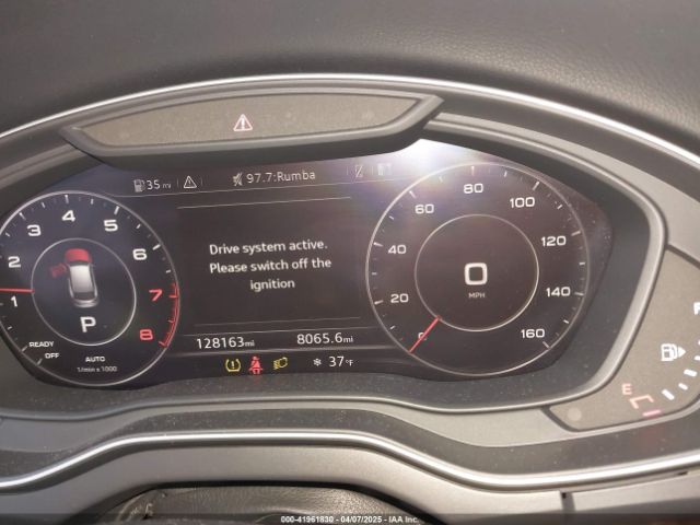 WA1BNAFY8J2087305 Audi Q5 2.0t Premium/2.0t Tech Premium