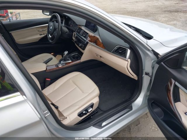 WBA8B9G38HNU56566 BMW 330I