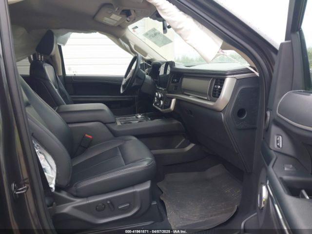 1FMJK1H82REA17635 Ford Expedition Xlt Max