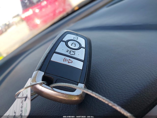 3FA6P0LU0HR229462 Ford Fusion Hybrid Se