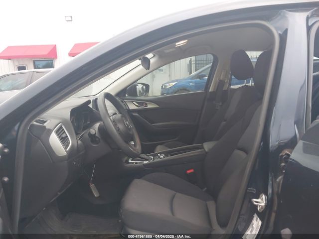 3MZBN1U77JM231058 Mazda Mazda3 Sport