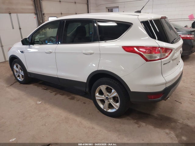 1FMCU9GXXEUB48452 Ford ESCAPE SE