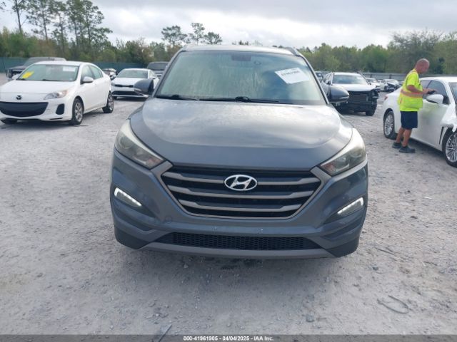 KM8J33A27GU245096 Hyundai Tucson Sport