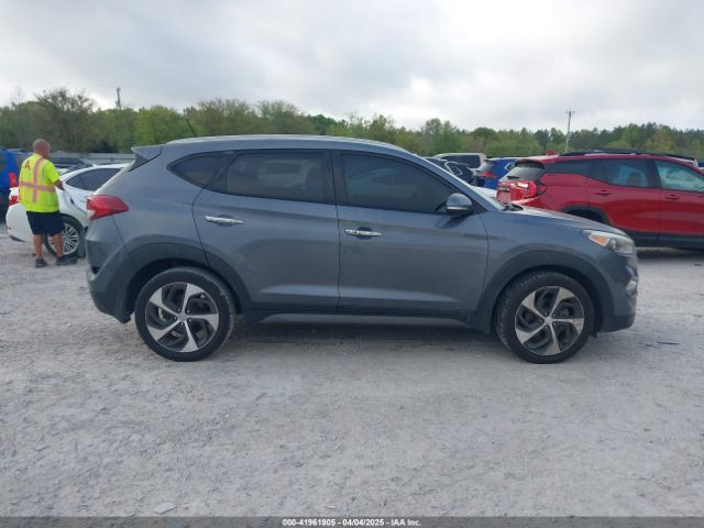 KM8J33A27GU245096 Hyundai Tucson Sport