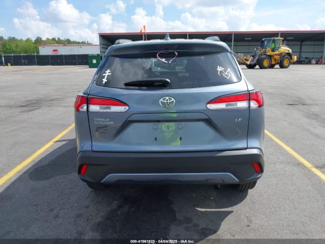 7MUCAAAG0RV092755 Toyota Corolla Cross Le