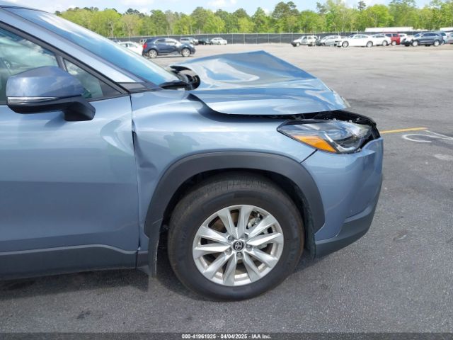 7MUCAAAG0RV092755 Toyota Corolla Cross Le