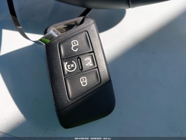 2024 VOLKSWAGEN TIGUAN 3VV3B7AX4RM184821 Photo 10