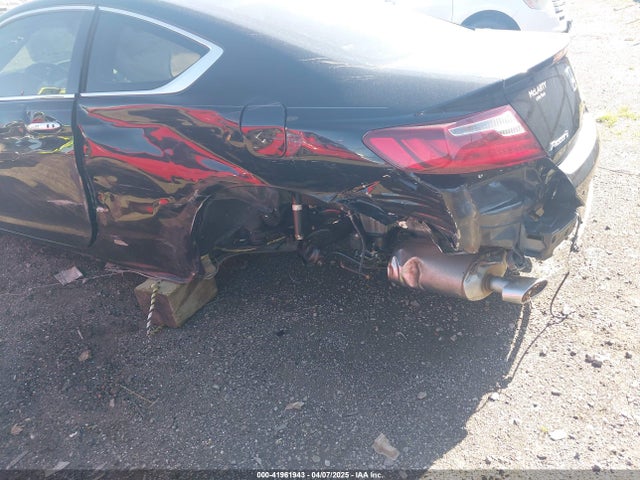 1HGCT2B07GA005411 Honda Accord Touring