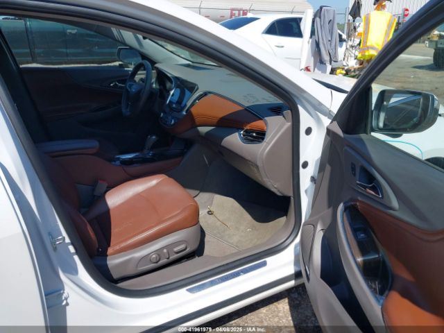 1G1ZH5SX8GF288194 Chevrolet Malibu Premier