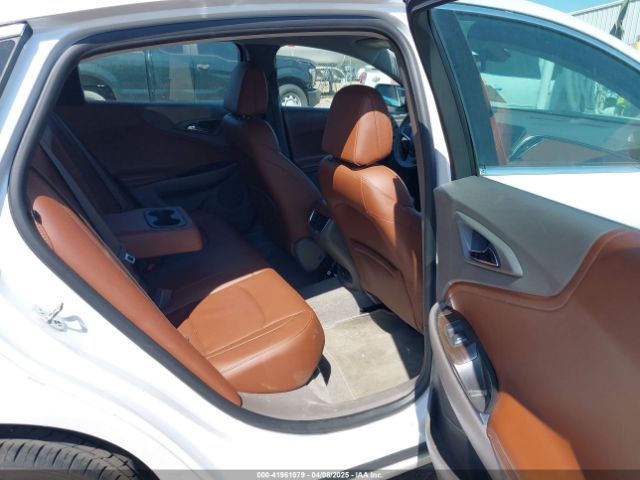1G1ZH5SX8GF288194 Chevrolet Malibu Premier